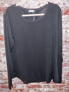 Hotloox Black Long-Sleeve Women's Top